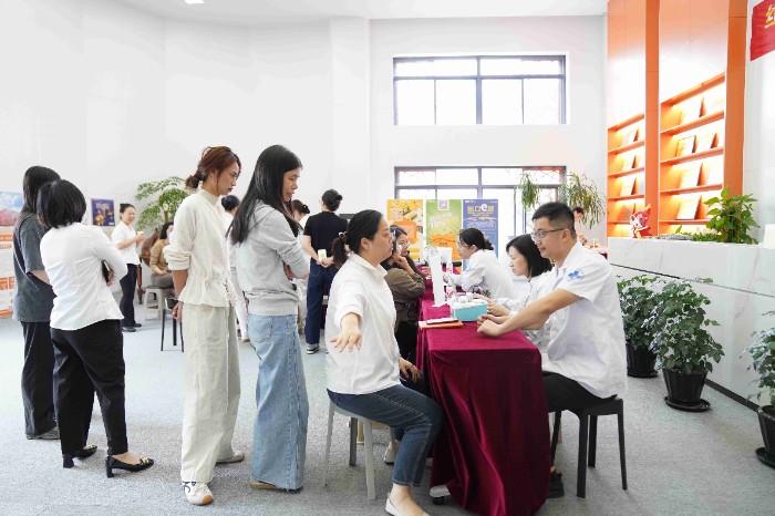 DSC04450.jpg DSC04450.jpg